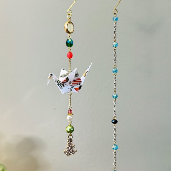 Origami Holiday Ornament #2324 - Small Crane with Christmas Tree Charm - Picture 6 of 7